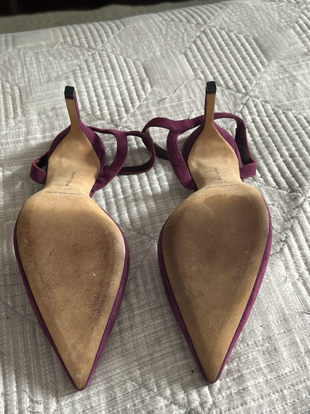 Manolo Blahnik Plum Suede Pointed-Toe Ankle-Strap Heels - Picture 4 of 4
